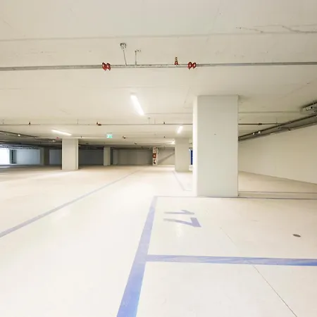 Appartamento Waterfront Luxury 1Br, Free Parking, Ac, Netflix & Wifi By Tilo Lux Genova Esterno foto